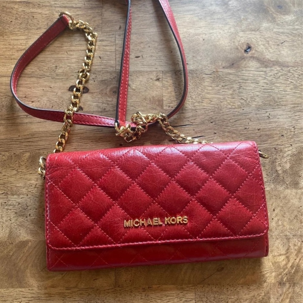 Michael kors crossbody